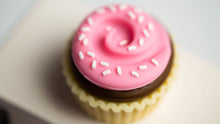 Load image into Gallery viewer, Candylab Cupcake Van