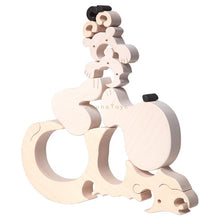 Load image into Gallery viewer, Fauna Polar Bear &amp; Cubs Fauna wooden puzzle 10 pieces