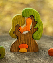 Load image into Gallery viewer, Mikheev Wooden Tree, Squirrel and mushroom puzzle